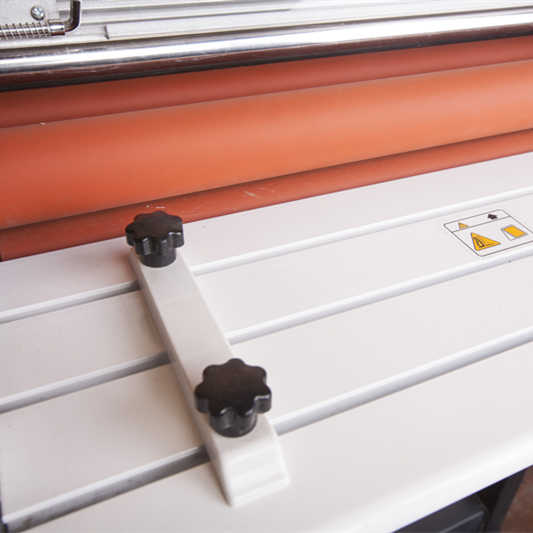 A Hot and Cold Electric Lamina - Laminator Cold Roll review and price